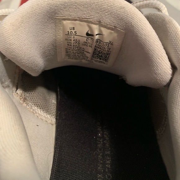 Nike Shoes 3-pair Mens 9-9.5  Air Zoomx Tempo, Next invincible 2, Pegasus 38 ￼ - Picture 12 of 16